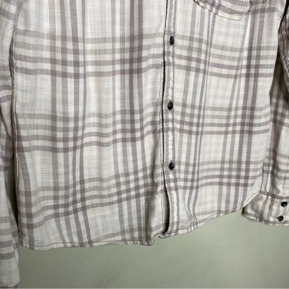 Aritzia TNA Beige Brushed Flannel Plaid Button Front Yellowstone Shirt Large - Picture 8 of 11